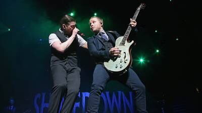 Shinedown covering "Stairway to Heaven" during Grammy Hall of Fame Gala