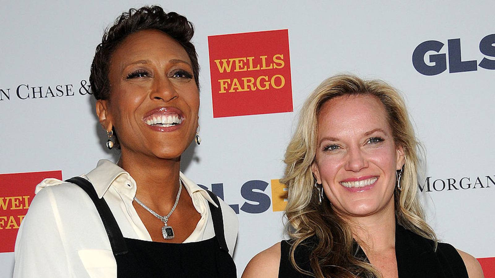‘good Morning America Co Anchor Robin Roberts Marries Longtime Partner Amber Laign 97x