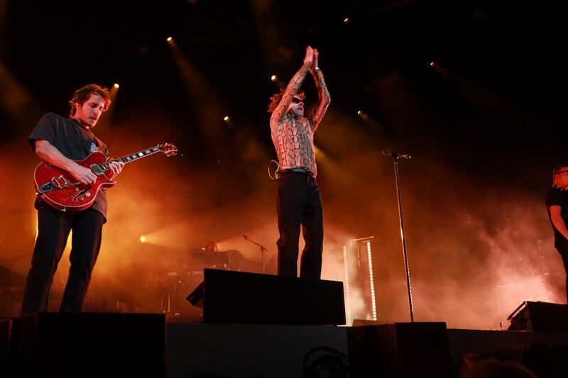 NBT Legends - Cage The Elephant