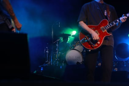 NBT Legends - Cage The Elephant