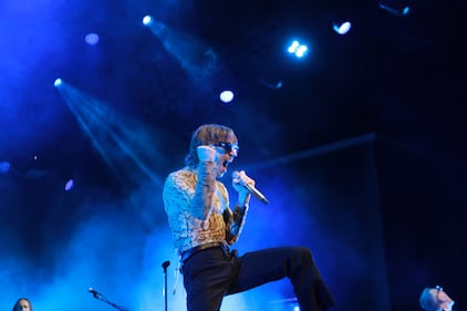 NBT Legends - Cage The Elephant
