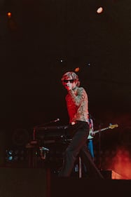 NBT Legends - Cage The Elephant