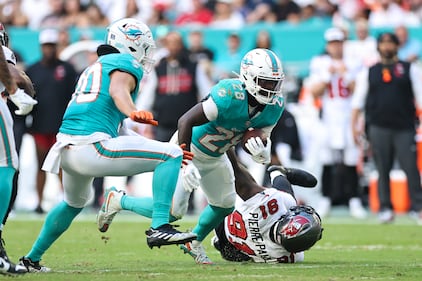 NFL Tampa Bay Buccaneers vs Miami Dolphins