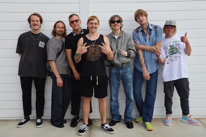 NBT Legends - Cage The Elephant: Meet and Greet!