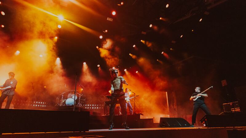 NBT Legends - Cage The Elephant