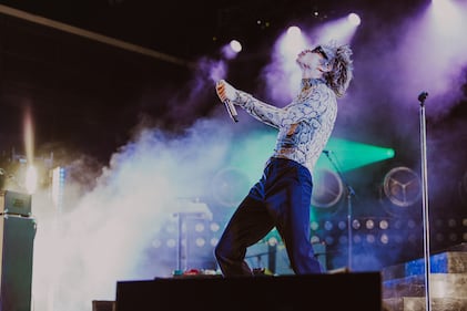 NBT Legends - Cage The Elephant