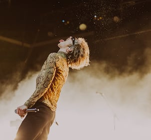 NBT Legends - Cage The Elephant