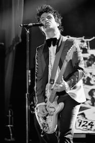 Billy Joe Armstrong Wake Me Up When September Ends