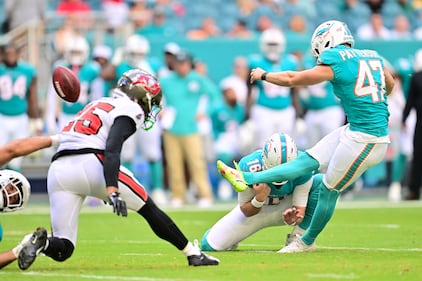 NFL Tampa Bay Buccaneers vs Miami Dolphins