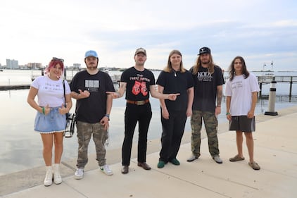 NBT Legends - Dexter and the Moonrocks: Meet and Greet!
