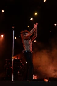 NBT Legends - Cage The Elephant
