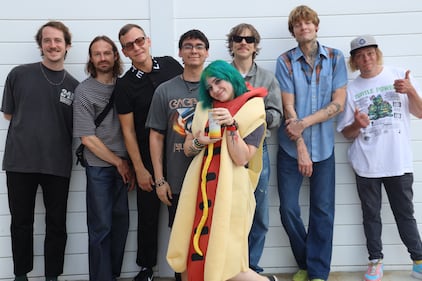 NBT Legends - Cage The Elephant: Meet and Greet!