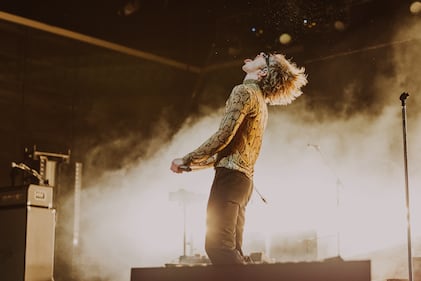 NBT Legends - Cage The Elephant
