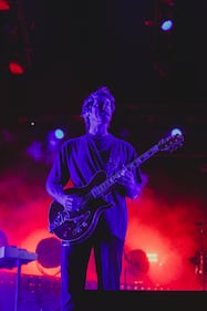 NBT Legends - Cage The Elephant