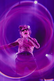 NBT Legends - Cage The Elephant