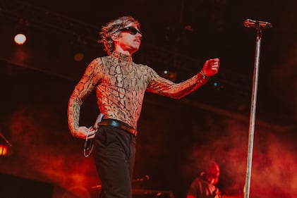 NBT Legends - Cage The Elephant