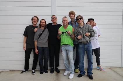 NBT Legends - Cage The Elephant: Meet and Greet!
