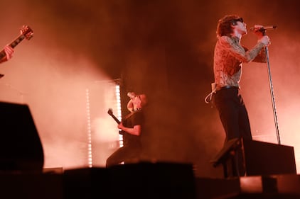 NBT Legends - Cage The Elephant
