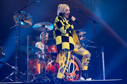 WTBV-HD2 97X No Doubt Sphere Las Vegas