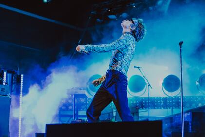 NBT Legends - Cage The Elephant