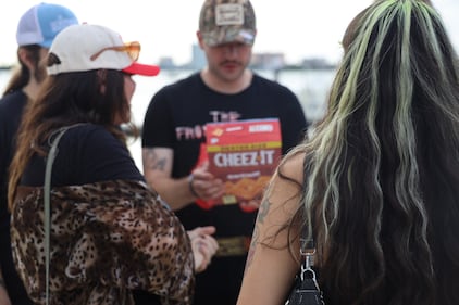 NBT Legends - Dexter and the Moonrocks: Meet and Greet!