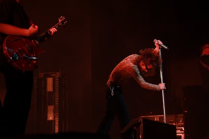 NBT Legends - Cage The Elephant