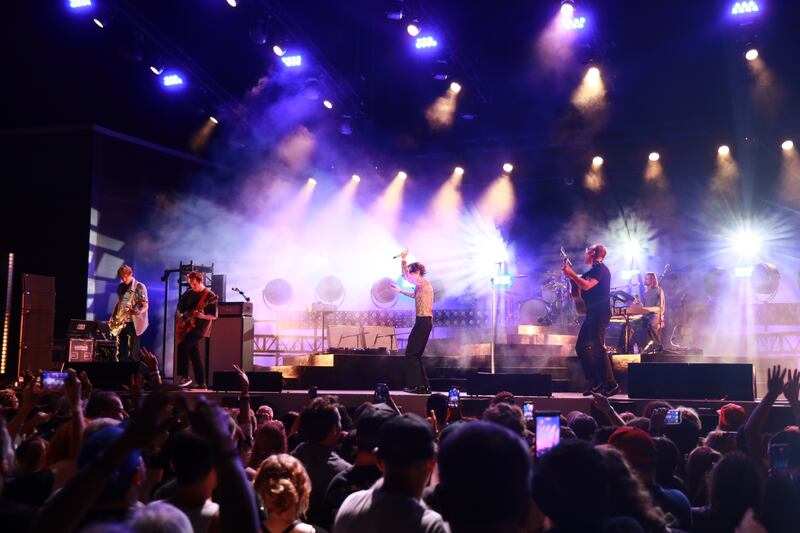 NBT Legends - Cage The Elephant