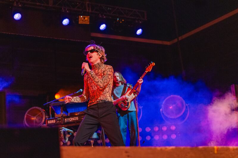 NBT Legends - Cage The Elephant