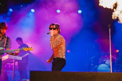 NBT Legends - Cage The Elephant