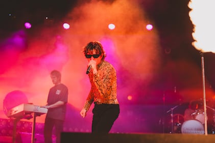 NBT Legends - Cage The Elephant